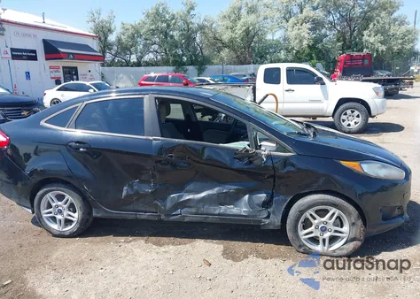 2017 Ford Fiesta Se z USA, uszkodzony, nr VIN 3FADP4BJ0HM159934